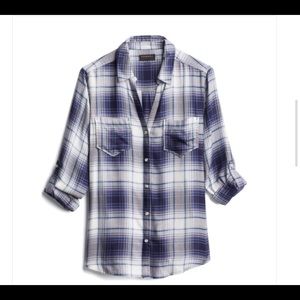 Hattie Two Pocket Button Down Top